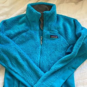 Patagonia women’s R2 jacket for sale!